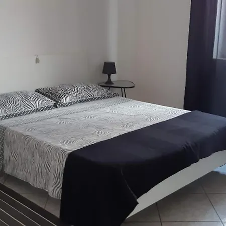 Frontepista Bed & Breakfast 3*