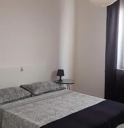 住宿加早餐酒店 Frontepista 新乔瓦尼提蒂诺