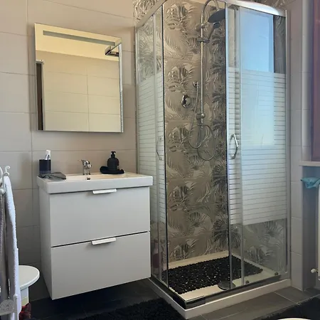 Frontepista Nocleg ze śniadaniem 3*