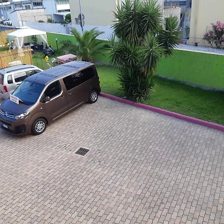 Frontepista 住宿加早餐酒店